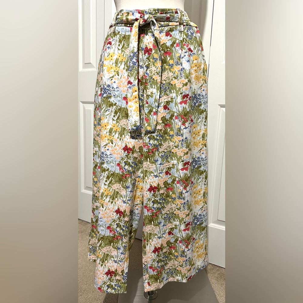 2 for $25 Eliane Rose Summer Cropped Wide Leg Pant Multi Floral Size Large EUC